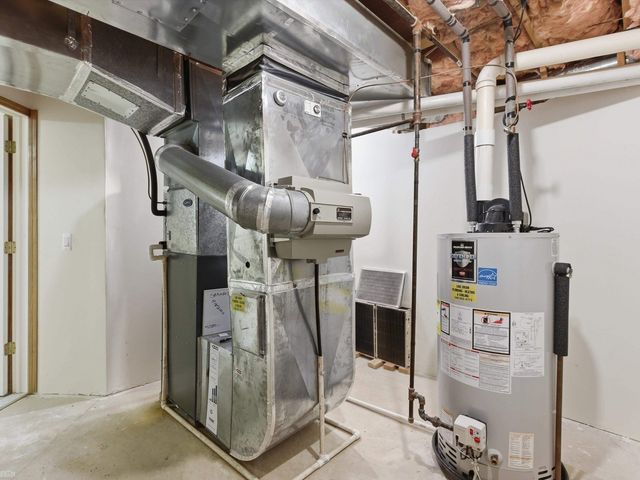 55212 Woods Lane, Shelby Twp, MI 48316