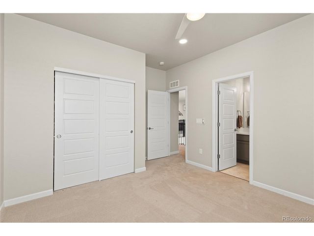 6671 Kenzie Cir, Castle Pines, CO 80108
