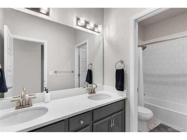 6671 Kenzie Cir, Castle Pines, CO 80108