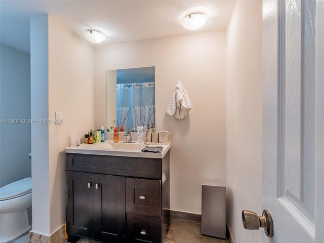 3400 Blue Lake Drive 505, Pompano Beach, FL 33064