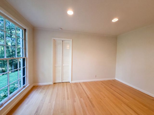 1904 Cromwell Dr, Nashville, TN 37215