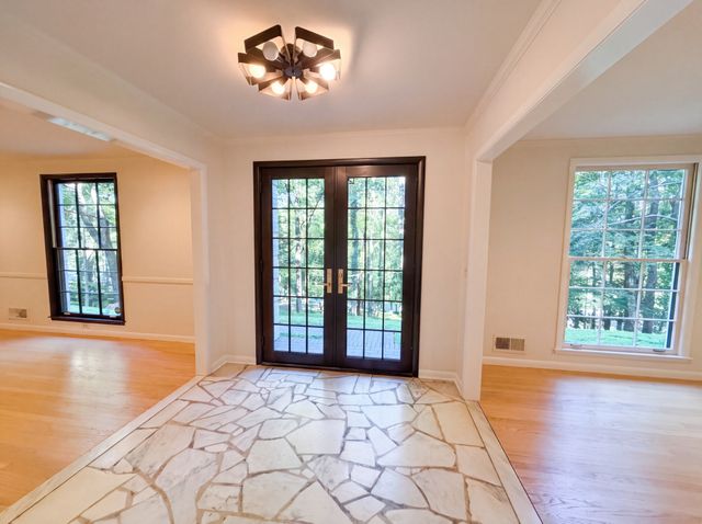 1904 Cromwell Dr, Nashville, TN 37215