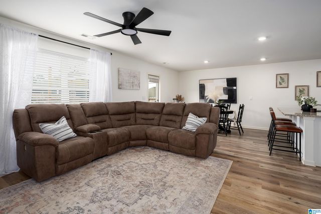 206 ARCHERS BROOK LANE, Springville, AL 35146