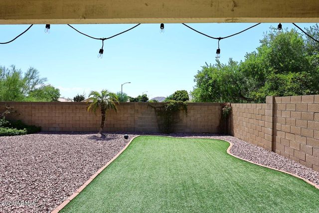 25224 N 66th Drive, Phoenix, AZ 85083