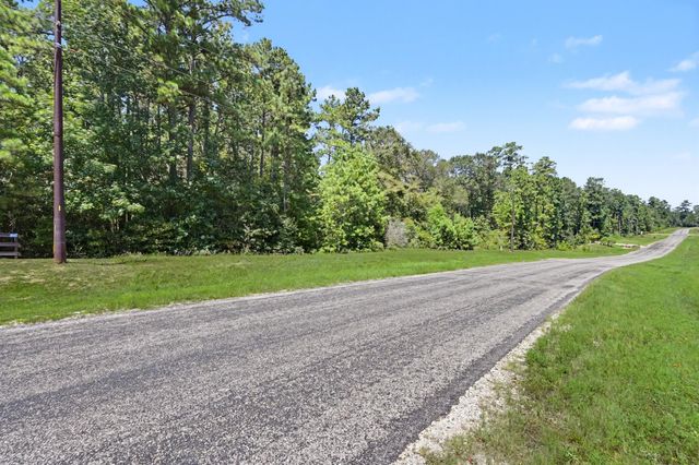 177 Sundog Road, Huntsville, TX 77340