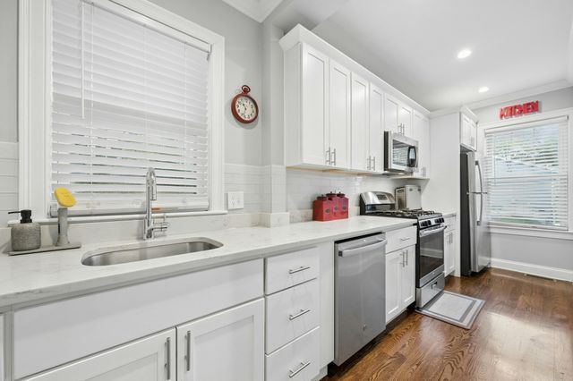1565 River St 1, Boston, MA 02136