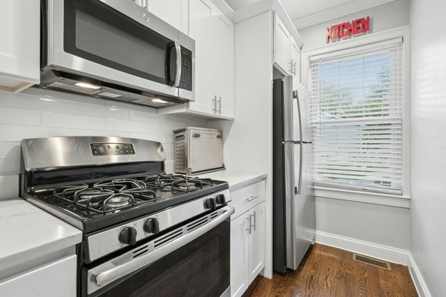 1565 River St 1, Boston, MA 02136