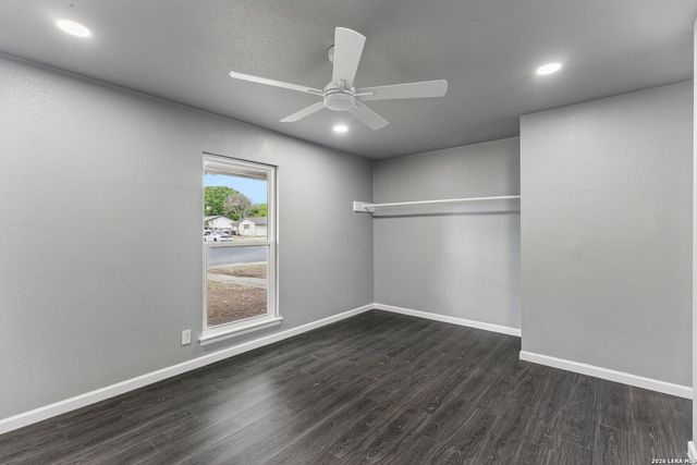 1508 CHESTNUT DR, Schertz, TX 78154