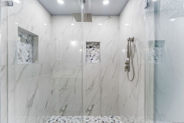 1508 CHESTNUT DR, Schertz, TX 78154