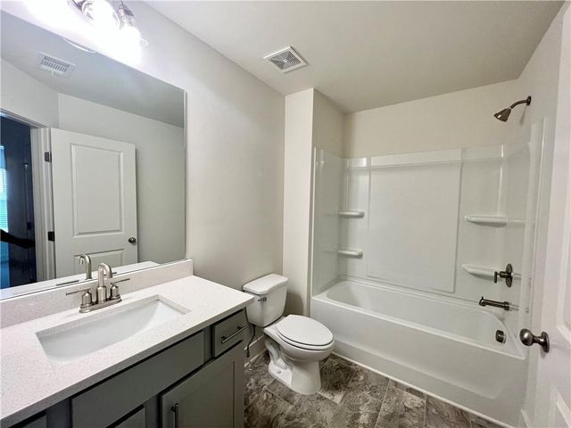 116 Auburn Gate Lane, Auburn, GA 30011