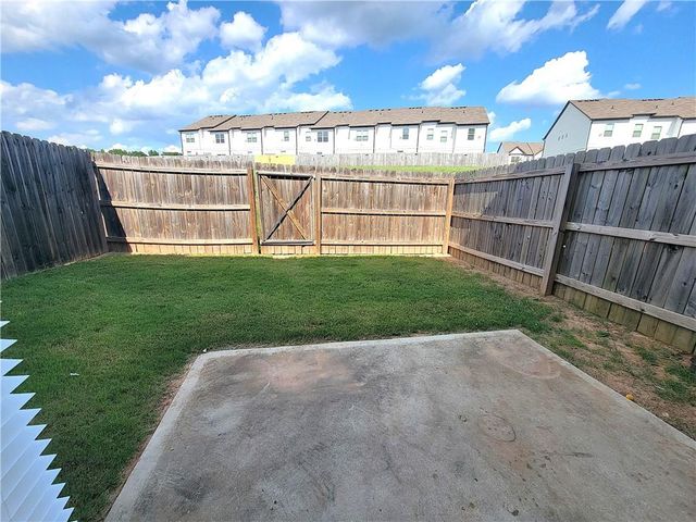 116 Auburn Gate Lane, Auburn, GA 30011