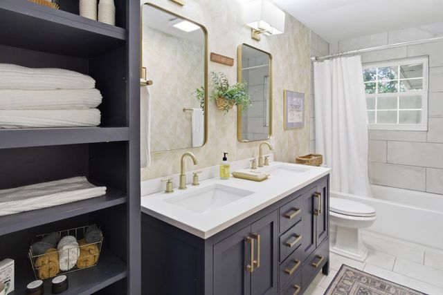 1721 Dartmoor Circle, Charleston, SC 29407