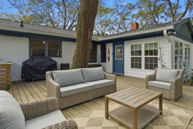 1721 Dartmoor Circle, Charleston, SC 29407