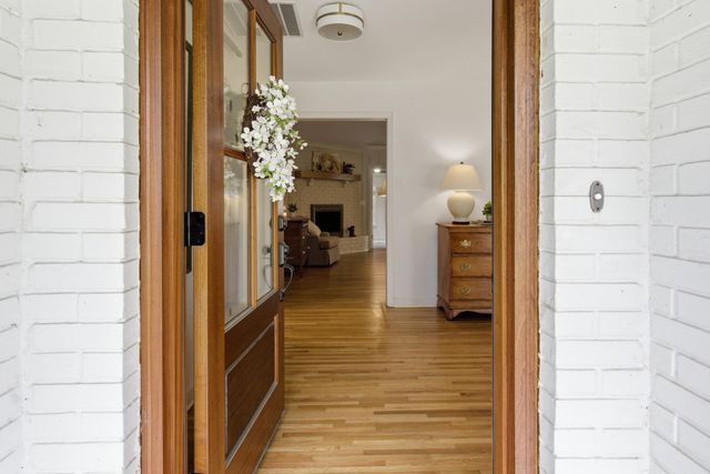 1721 Dartmoor Circle, Charleston, SC 29407