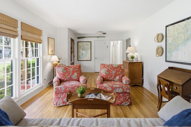 1721 Dartmoor Circle, Charleston, SC 29407