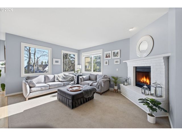 21305 MILES Dr, West Linn, OR 97068