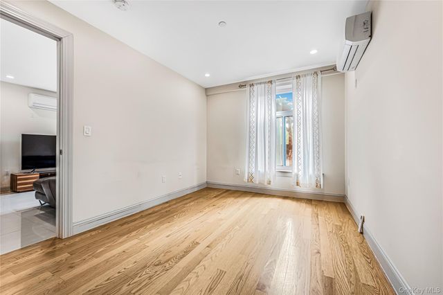 6538 austin st 2A, Rego Park, NY 11374