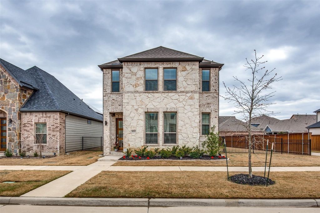 4211 Curtiss Drive, Frisco, TX 75034