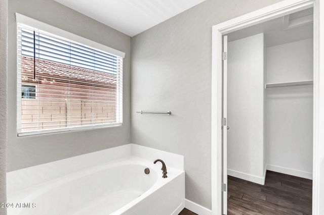 38165 N REYNOSA Drive, San Tan Valley, AZ 85140