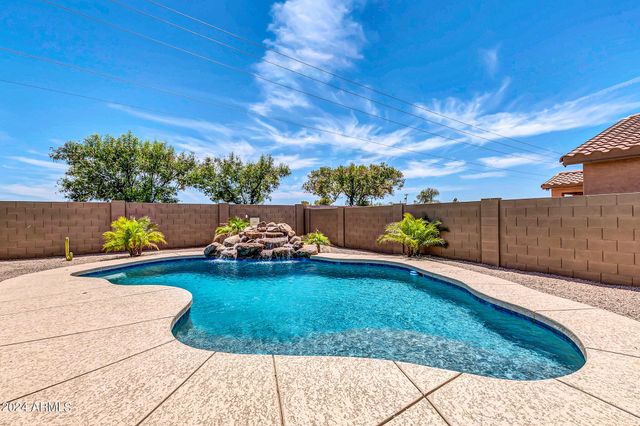 38165 N REYNOSA Drive, San Tan Valley, AZ 85140