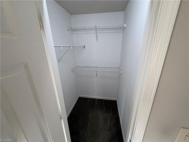 6112 Hedgecock Circle, High Point, NC 27265