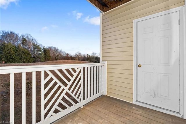 6112 Hedgecock Circle, High Point, NC 27265