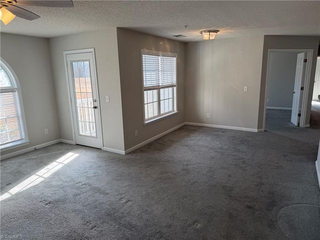 6112 Hedgecock Circle, High Point, NC 27265