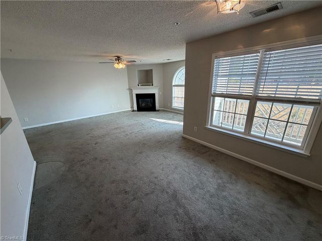 6112 Hedgecock Circle, High Point, NC 27265