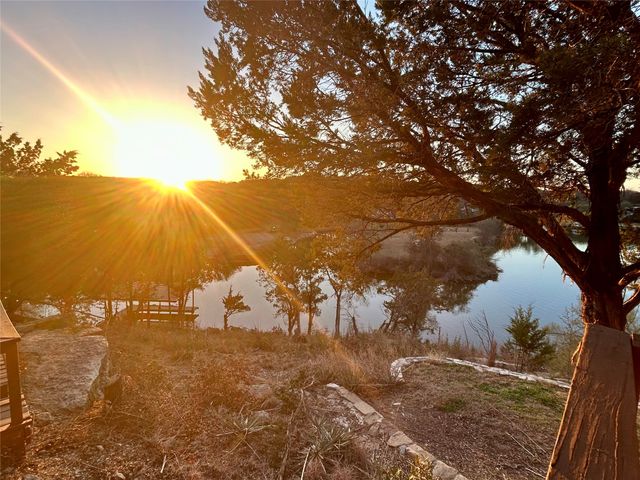 4305 Zuni Court, Granbury, TX 76048