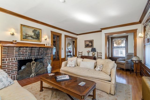 18 Fairfax Rd, Milton, MA 02186