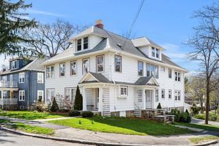 18 Fairfax Rd, Milton, MA 02186
