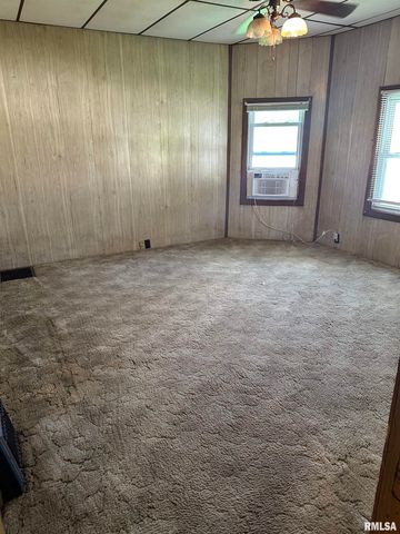 1428 N MAIN Street, Lewistown, IL 61452