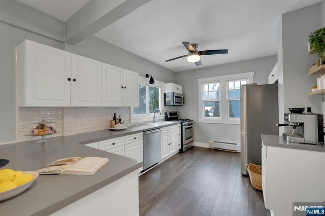 561 Lincoln Avenue, Glen Rock, NJ 07452