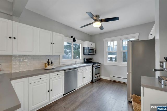 561 Lincoln Avenue, Glen Rock, NJ 07452