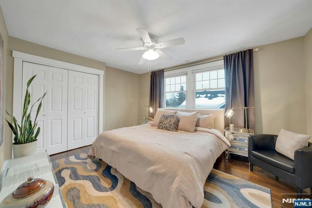 561 Lincoln Avenue, Glen Rock, NJ 07452