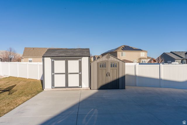 6659 W CONIE BELL DR, Herriman, UT 84065
