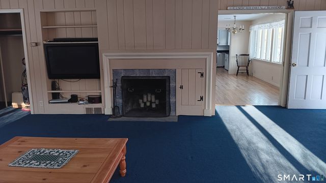 414 Canterbury Road, Brooklyn, CT 06234