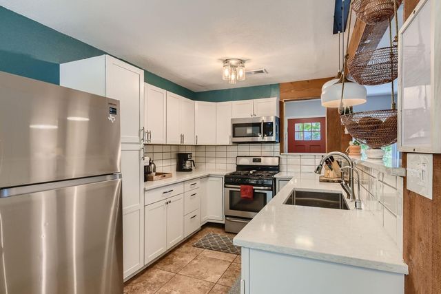 9639 Newfoundland CIR, Austin, TX 78758