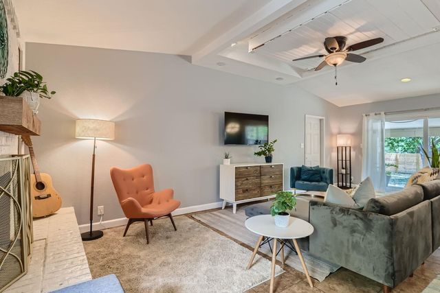 9639 Newfoundland CIR, Austin, TX 78758