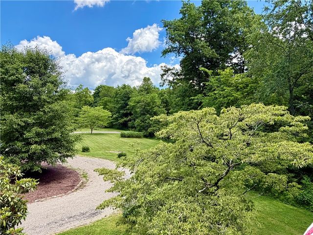 1200 Menk Road, Upper Burrell, PA 15068