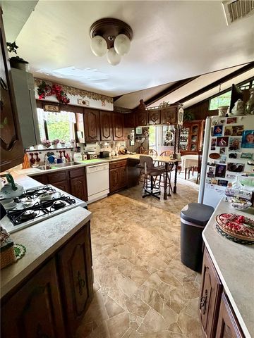 1200 Menk Road, Upper Burrell, PA 15068