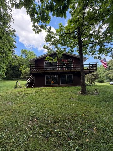 1200 Menk Road, Upper Burrell, PA 15068