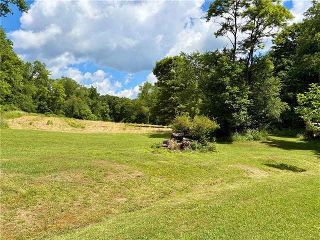 1200 Menk Road, Upper Burrell, PA 15068