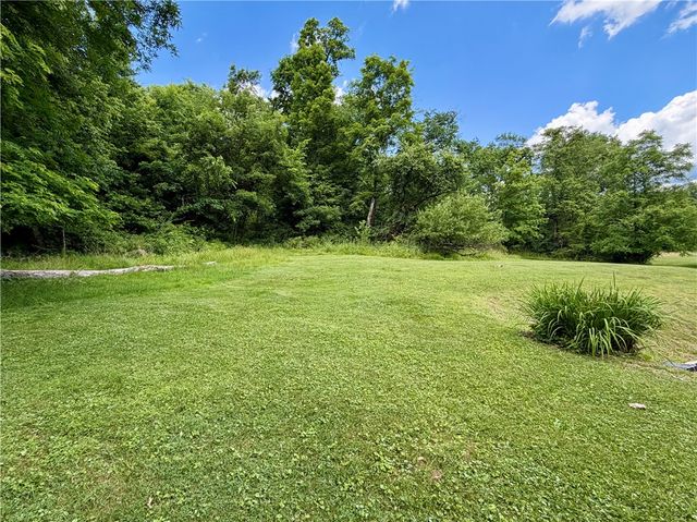 1200 Menk Road, Upper Burrell, PA 15068
