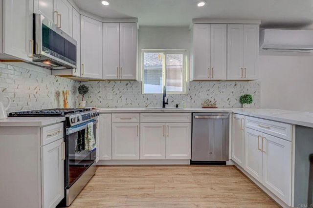 122 S 20th St, San Diego, CA 92113