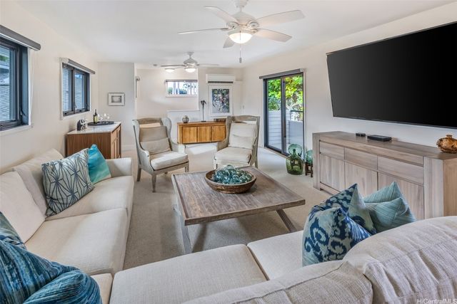 200 S Kalaheo Avenue, Kailua, HI 96734