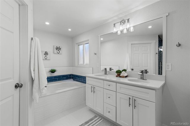 5773 S Orleans Street, Centennial, CO 80015