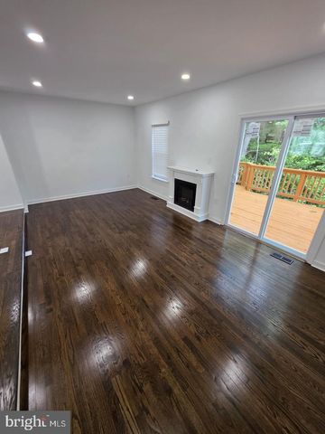 23 GROTTO CT, Germantown, MD 20874