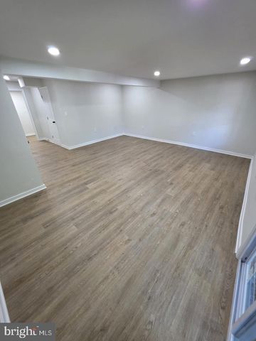 23 GROTTO CT, Germantown, MD 20874