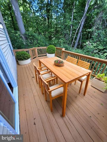 23 GROTTO CT, Germantown, MD 20874